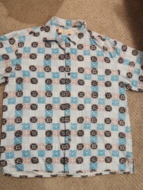 VINTAGE Island Republic Blue and Black Checked Short-Sleeve Button-Up Shirt